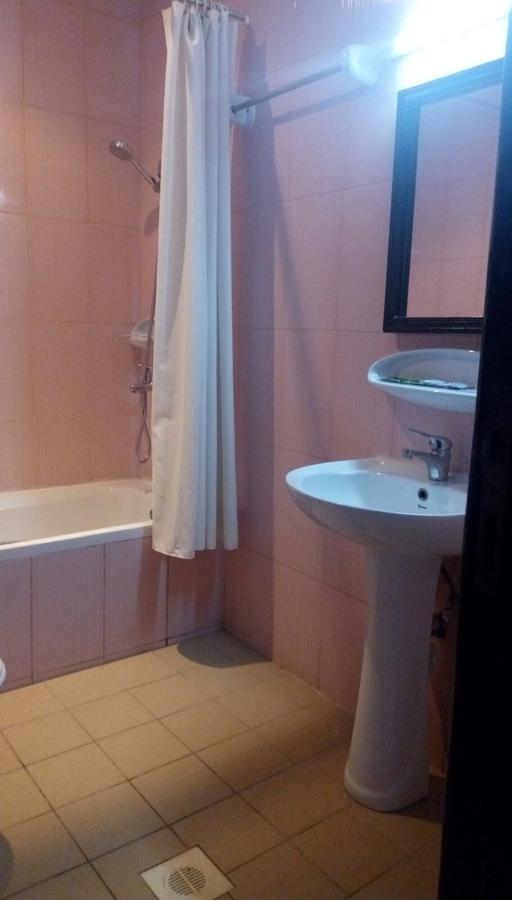 Bahrain Plaza Hotel 麦纳麦 外观 照片